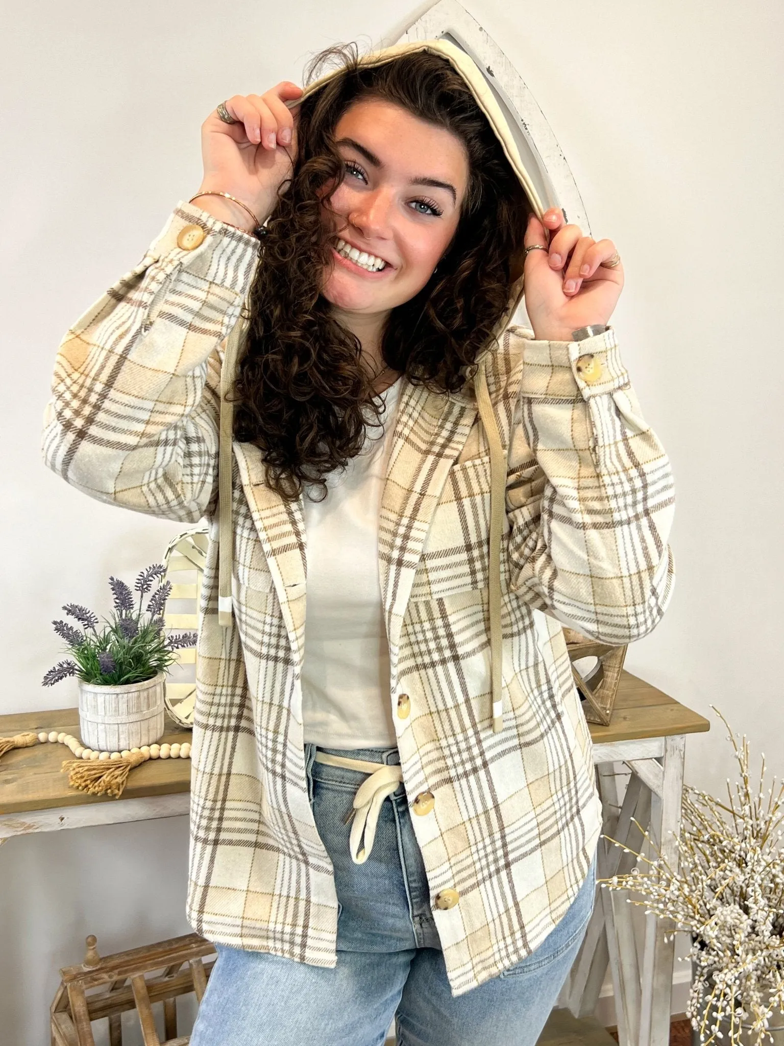 Cinnamon Stroll Plaid Long Sleeve Hood Shirt Jacket Top