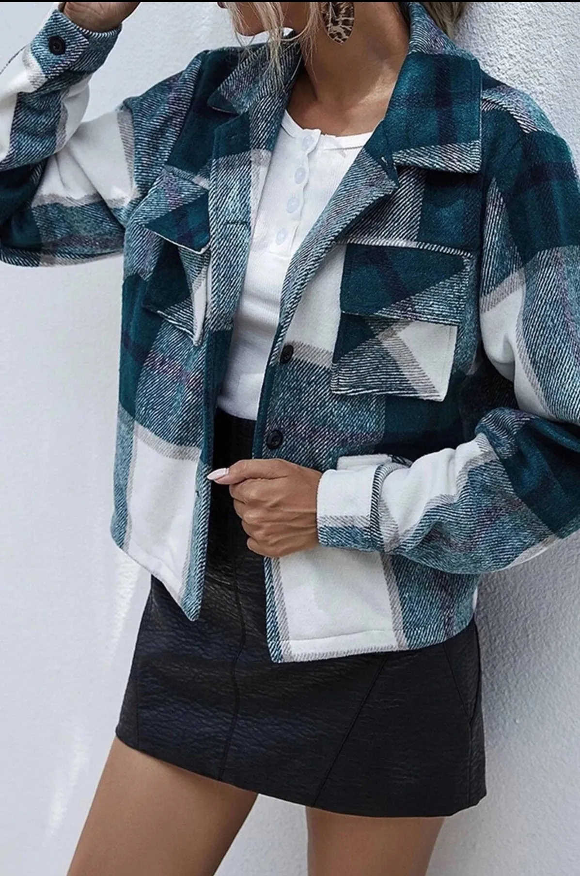 Plaid Pattern Pockets Shacket Jacket