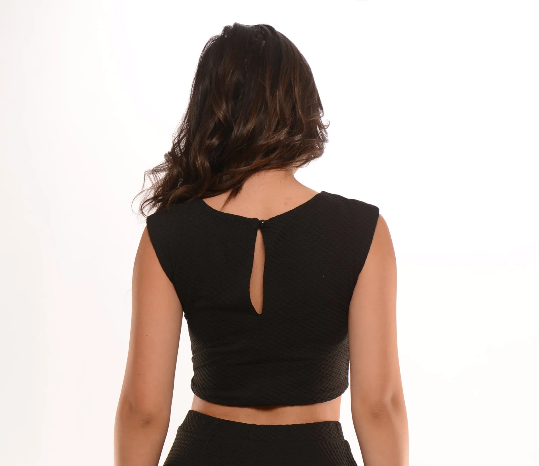 Textured Crop Top W/ Cap Sleeves - Black